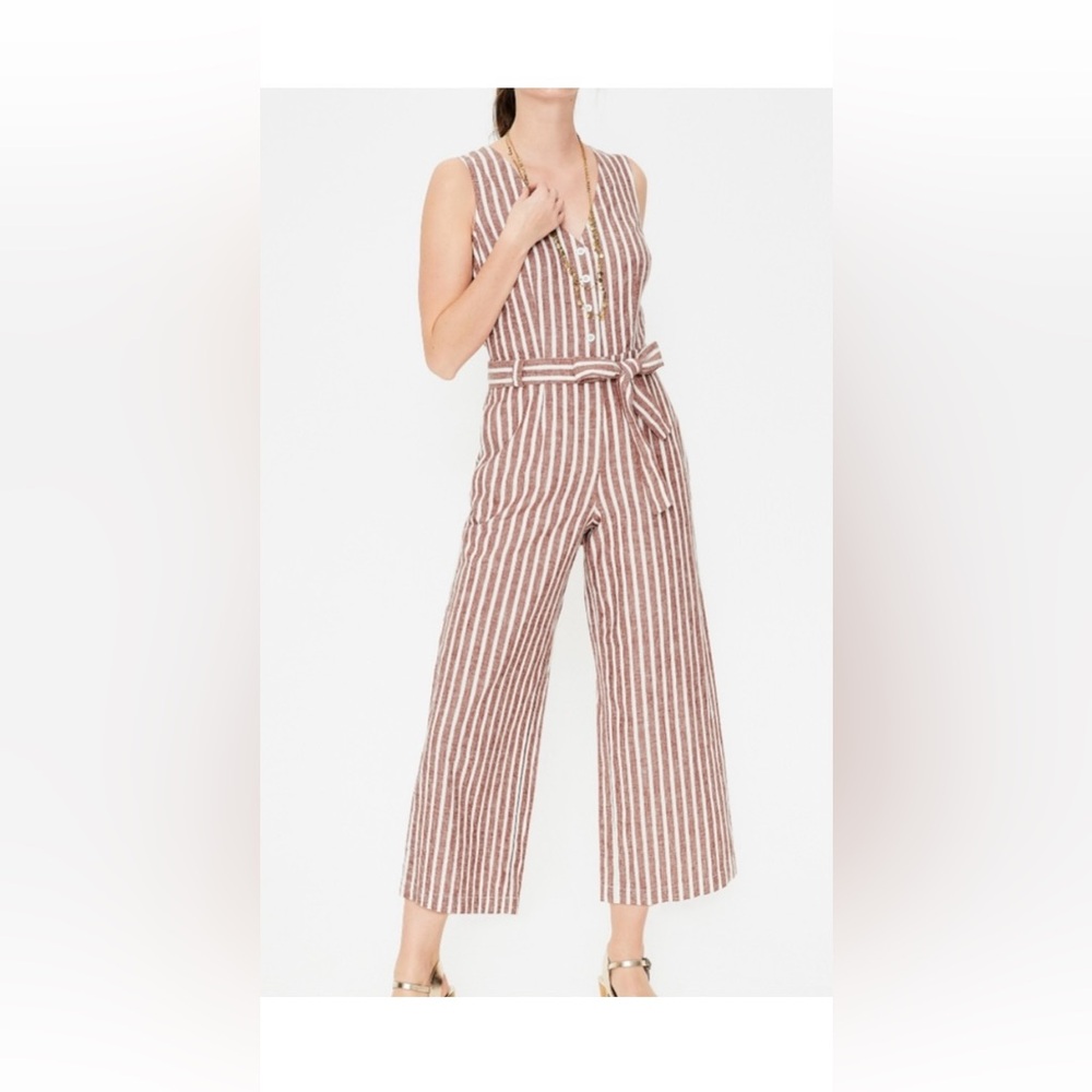 Snappy Boden linen pant/jumpsuit perfect for summer! Worn once. Size 10! ❤️